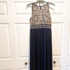 R&M Richards Navy Blue and Gold Lace Gown Sleeveless Size 6 Formal